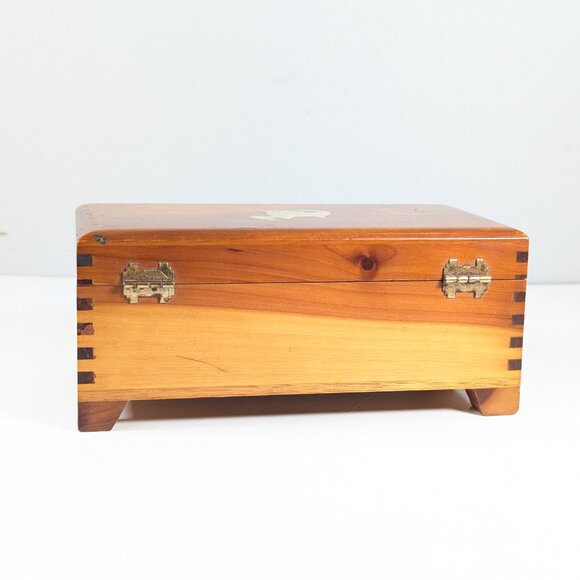 Vintage 1940s wooden desk storage box with Terrier Dog on lid, cigar storage box - Picture 8 of 12